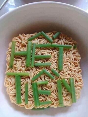 Hết tiền rồi, meme nào cứu vớt tâm hồn?