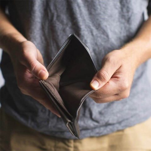 Hết tiền, nhưng meme vẫn luôn dồi dào