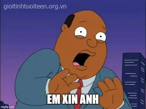Hình meme hài phản ứng sợ hãi vã mồ hôi rõ rệt