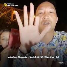 Thầy Huấn mất ngón, thành ra “9.5 điểm”