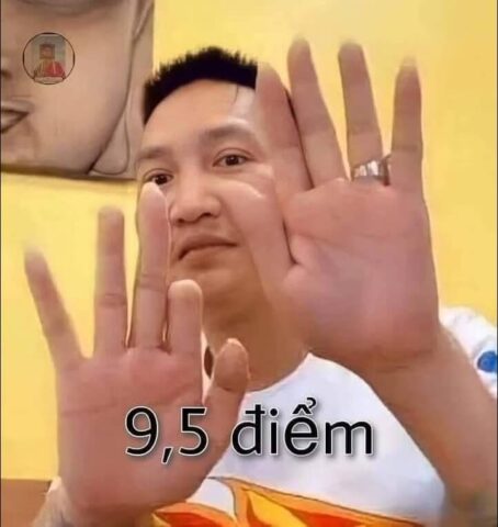 Thầy Huấn viral với 9.5 điểm hài hước