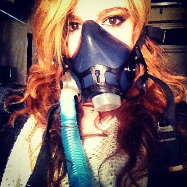 Meme ngất luôn cần oxy vì crush chặn mạng xã hội