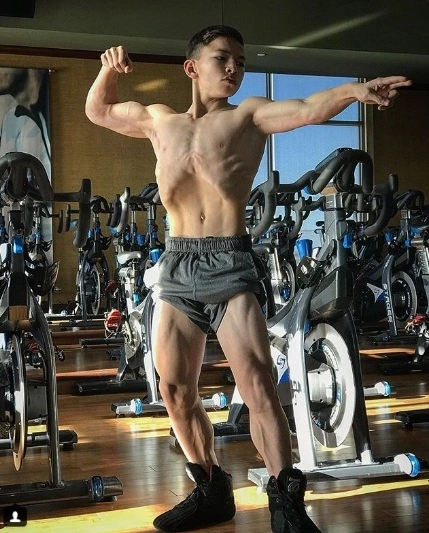 Tăng cường cơ bắp ở tuổi thiếu niên