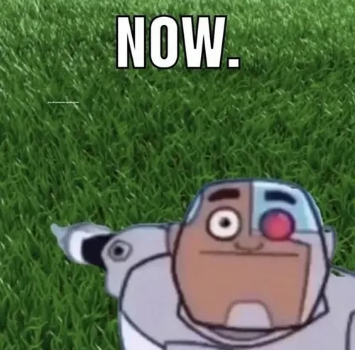 Sự thật bất ngờ lộ diện nhờ cú chỉ tay ra đằng sau đầy duyên