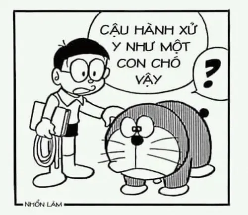Jaian giận dữ rượt đuổi, Doraemon kéo Nobita chạy trối chết.
