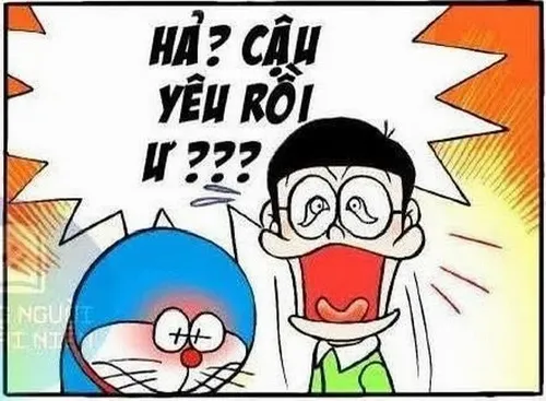 Nobita núp sau lưng Doraemon khi Jaian nổi giận đùng đùng.