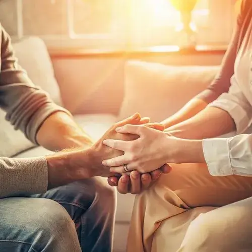 Ảnh hài rung động mạnh khi biểu cảm rưng rưng khiến người xem lặng người