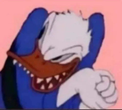 Lúc bạn muốn lật kèo tinh quái hãy dùng ngay meme cười đểu