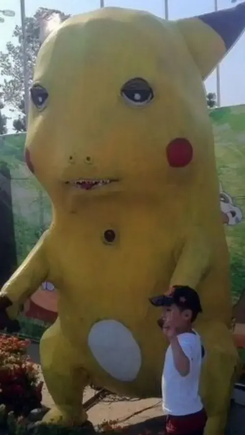 Meme chế bé điện bày sự tinh nghịch pha tiếng kêu pika