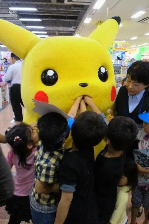 Khi biểu cảm Pikachu trở thành khoảnh khắc hài lý tưởng để kể chuyện