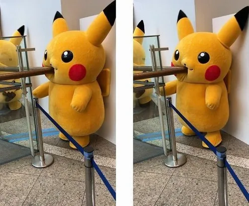 Lúc Pikachu tinh nghịch tạo ra màn tấu hài làm mạng xã hội bùng nổ