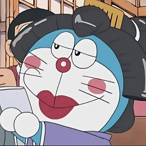 Meme Doraemon thể hiện mèo ú tròn trĩnh cứu nguy Nobita.