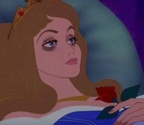 Meme chế công nương hoạt hình khoe nét tinh nghịch rất duyên