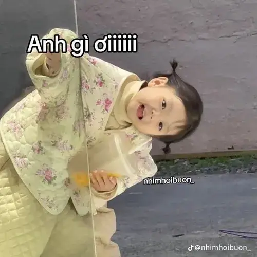 Meme vui miệng hé nhỏ bật lên ánh mắt long lanh nhìn mà tan chảy