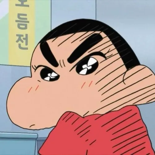 Ảnh troll biểu cảm Shin tạo sắc thái nghịch ngợm khi bị mẹ gọi dọn đồ