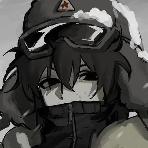 Nhân vật nam mặc áo cổ lọ kem đứng giữa hiệu sách cũ, tay rút một cuốn dày khỏi kệ cao và vẻ mặt đọc gì cũng say mê